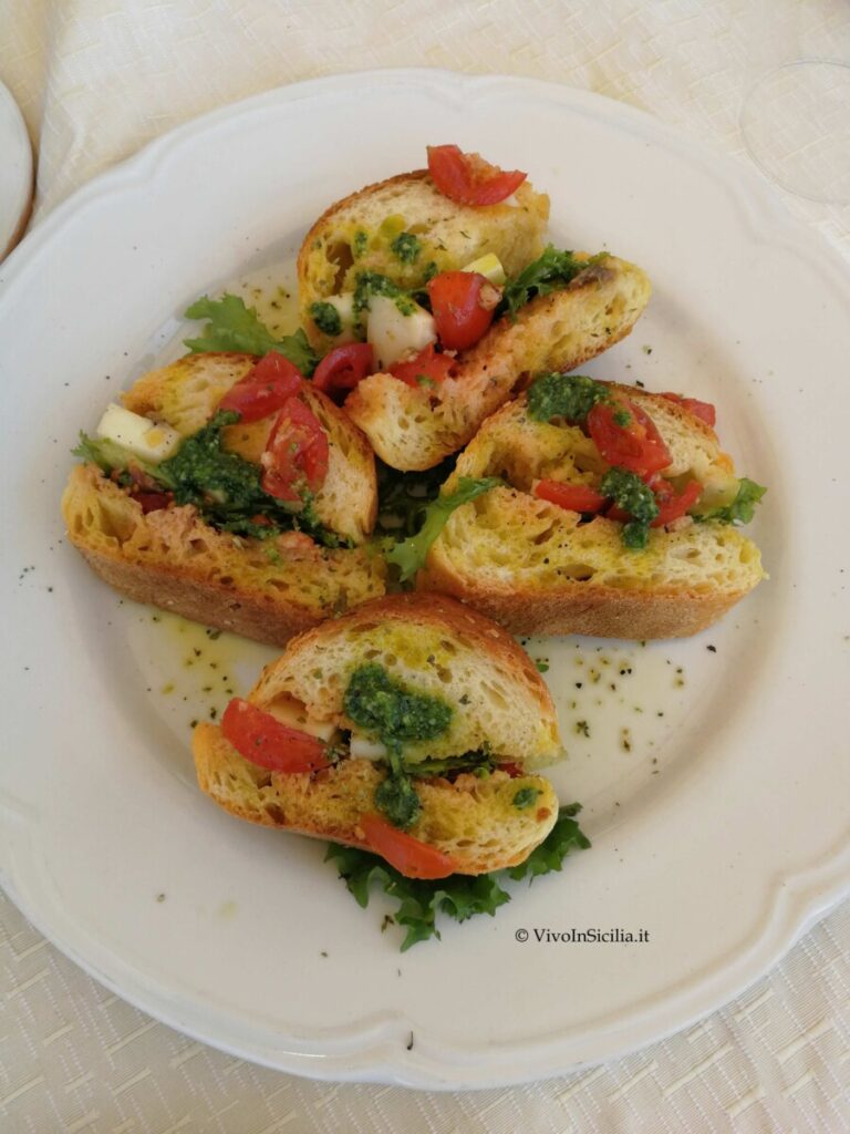 pane condito con vastedda