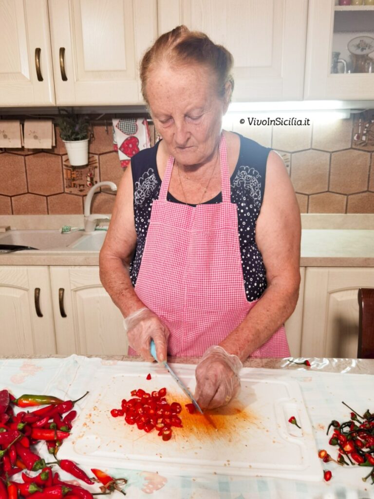 Conserva di peperoncini